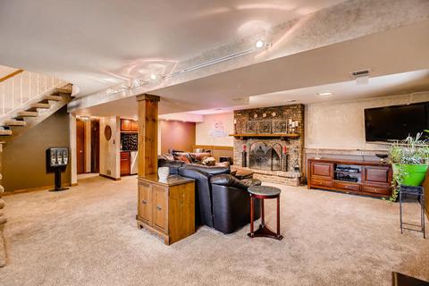 175 S Richard Ct, Addison, IL 60101 photo 5