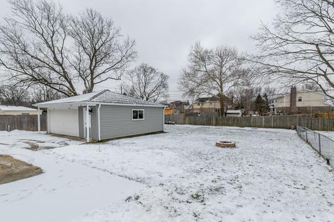 2007 E Tano Ln, Mount Prospect, IL 60056 photo 21