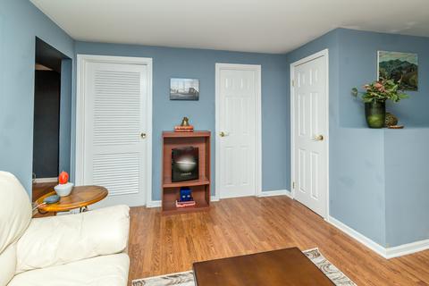 2007 E Tano Ln, Mount Prospect, IL 60056 photo 18