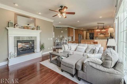 1712 Wintergreen Pkwy, Normal, IL 61761 photo 14