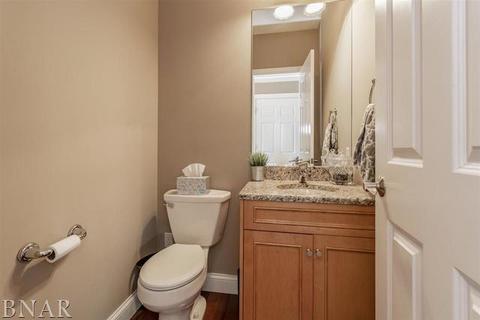 1712 Wintergreen Pkwy, Normal, IL 61761 photo 10
