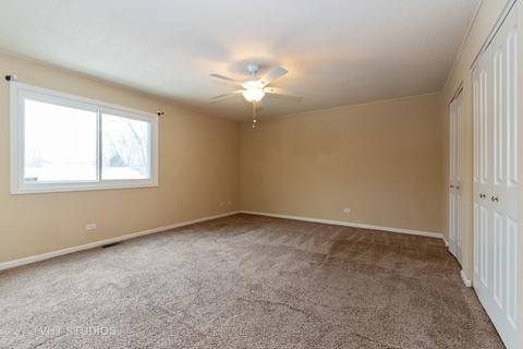 32 Willow Rd, Matteson, IL 60443 photo 8