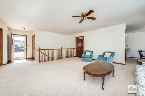 411 E Rennesoy Dr, Newark, IL 60541 photo 4
