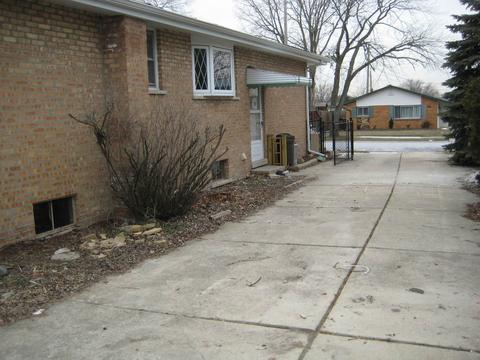 4443 Adele Ln, Oak Forest, IL 60452 photo 6