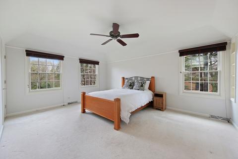 1424 Wendover Ln, Wheaton, IL 60187 photo 18