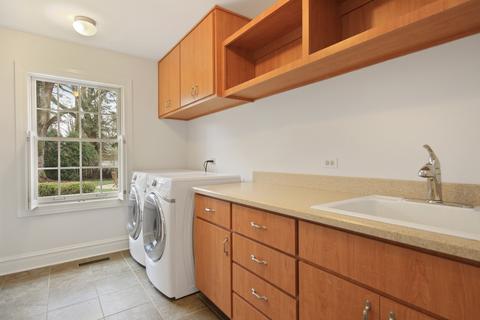1424 Wendover Ln, Wheaton, IL 60187 photo 26