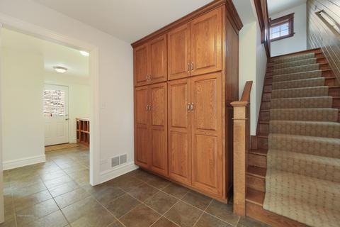 1424 Wendover Ln, Wheaton, IL 60187 photo 14