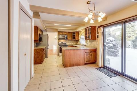 771 S Cedar Ave, Elmhurst, IL 60126 photo 14
