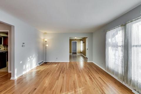771 S Cedar Ave, Elmhurst, IL 60126 photo 10