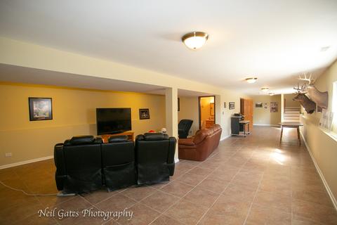 5842 W Maple Ave, Berkeley, IL 60163 photo 19