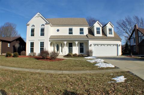 1919 Buckingham Dr, Wheaton, IL 60189 photo 1