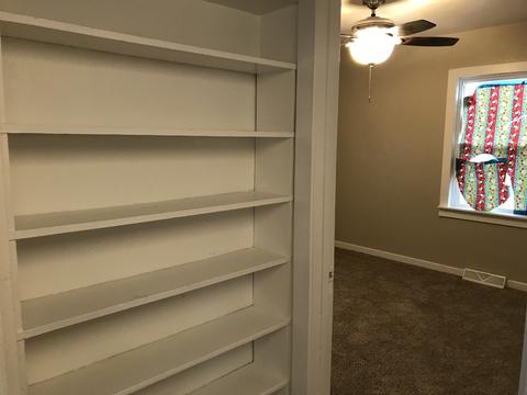 417 Center Ave, Aurora, IL 60505 photo 26