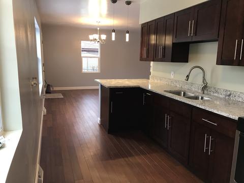 417 Center Ave, Aurora, IL 60505 photo 17