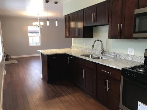 417 Center Ave, Aurora, IL 60505 photo 16