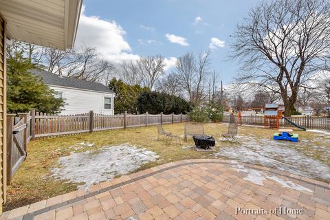 1041 Golf Ln, Wheaton, IL 60189 photo 17