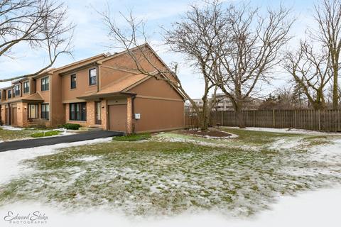 175 Shadowbend Dr, Wheeling, IL 60090 photo 2
