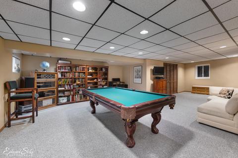175 Shadowbend Dr, Wheeling, IL 60090 photo 17