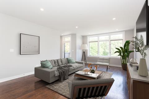 1447 E 65th Pl #2, Chicago, IL 60637 photo 3