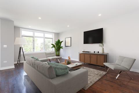 1447 E 65th Pl #2, Chicago, IL 60637 photo 2