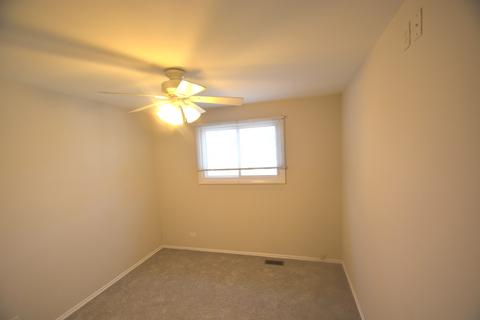 1305 Kelle Ct, Wheaton, IL 60189 photo 16