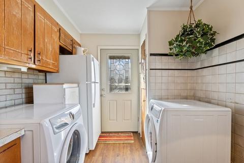 125 W Wayne Pl, Wheeling, IL 60090 photo 9