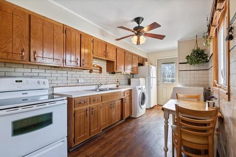 125 W Wayne Pl, Wheeling, IL 60090 photo 4