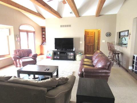 403 Cedar Dr, Clinton, IL 61727 photo 7