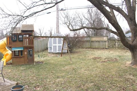 403 Cedar Dr, Clinton, IL 61727 photo 18