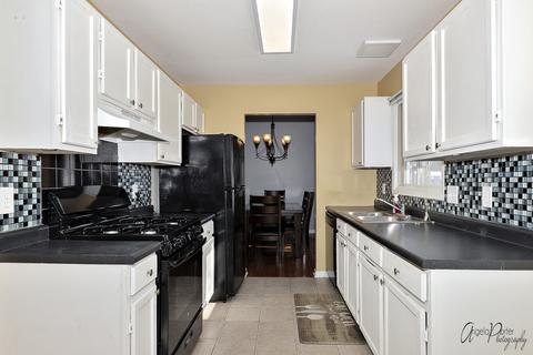 4015 W Prestwick St, Mchenry, IL 60050 photo 7