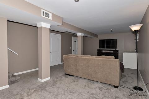 4015 W Prestwick St, Mchenry, IL 60050 photo 17