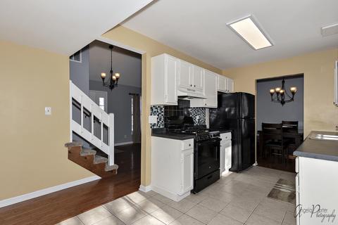 4015 W Prestwick St, Mchenry, IL 60050 photo 6