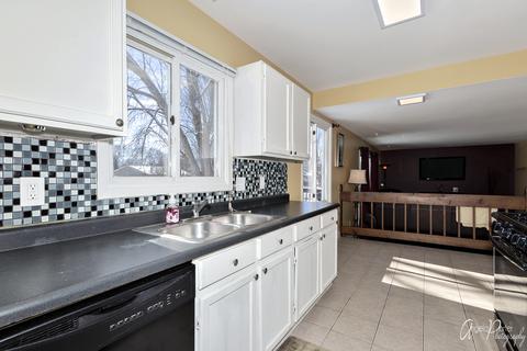 4015 W Prestwick St, Mchenry, IL 60050 photo 8