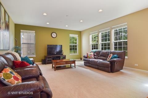 2261 Edgartown Ln, Hoffman Estates, IL 60192 photo 9