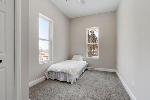 115 E 17th St, Lockport, IL 60441 photo 8