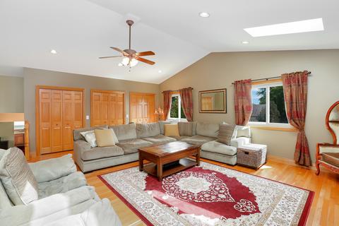 440 Harbor Ter, Bartlett, IL 60103 photo 4