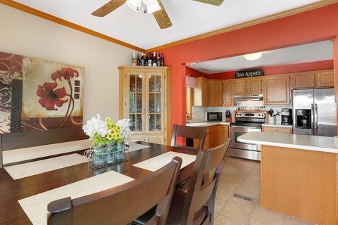 440 Harbor Ter, Bartlett, IL 60103 photo 11