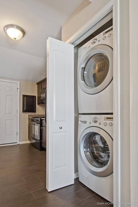 1004 High St, Aurora, IL 60505 photo 8