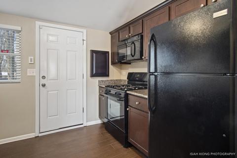 1004 High St, Aurora, IL 60505 photo 9