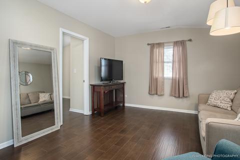 1004 High St, Aurora, IL 60505 photo 7