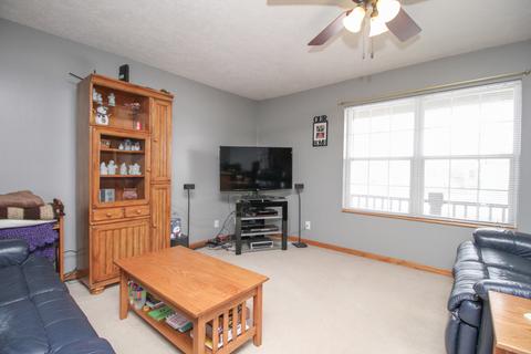 302 S Lincoln St, Downs, IL 61736 photo 3