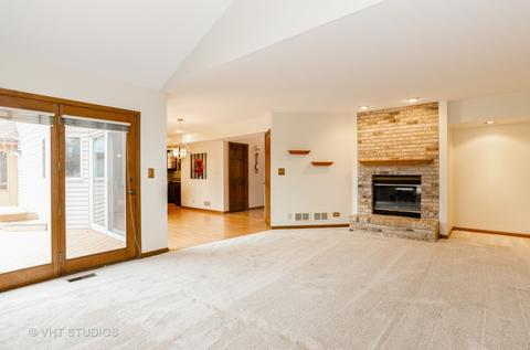 936 Pember Cir, West Dundee, IL 60118 photo 6