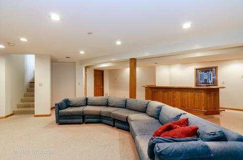 936 Pember Cir, West Dundee, IL 60118 photo 11