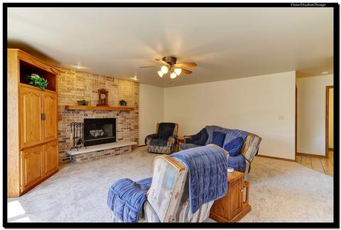 60 Deeke Ct, Roselle, IL 60172 photo 10