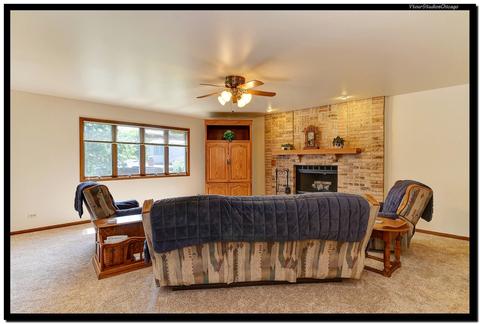 60 Deeke Ct, Roselle, IL 60172 photo 11