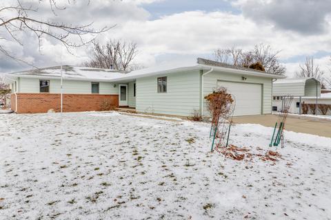 1201 Nicki Dr, Bloomington, IL 61704 photo 3