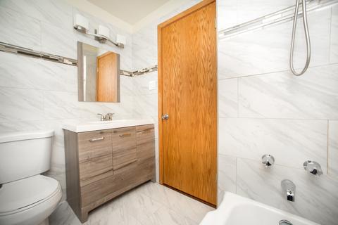 5251 S Campbell Ave, Chicago, IL 60632 photo 4