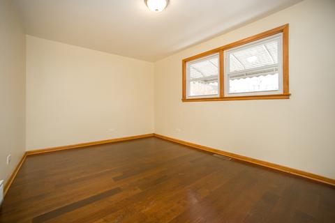 5251 S Campbell Ave, Chicago, IL 60632 photo 12