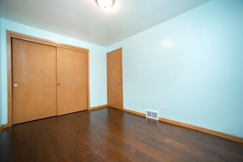 5251 S Campbell Ave, Chicago, IL 60632 photo 11
