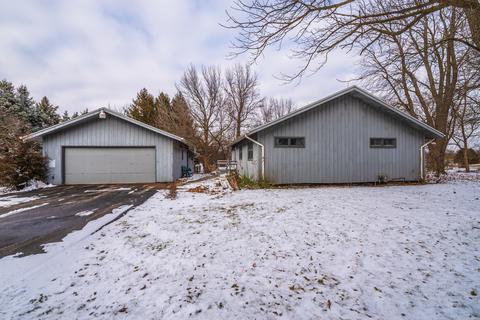 3305 Stringtown Rd, Shirley, IL 61772 photo 2
