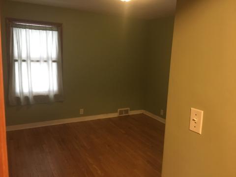 214 Preston Ave, Elgin, IL 60120 photo 6